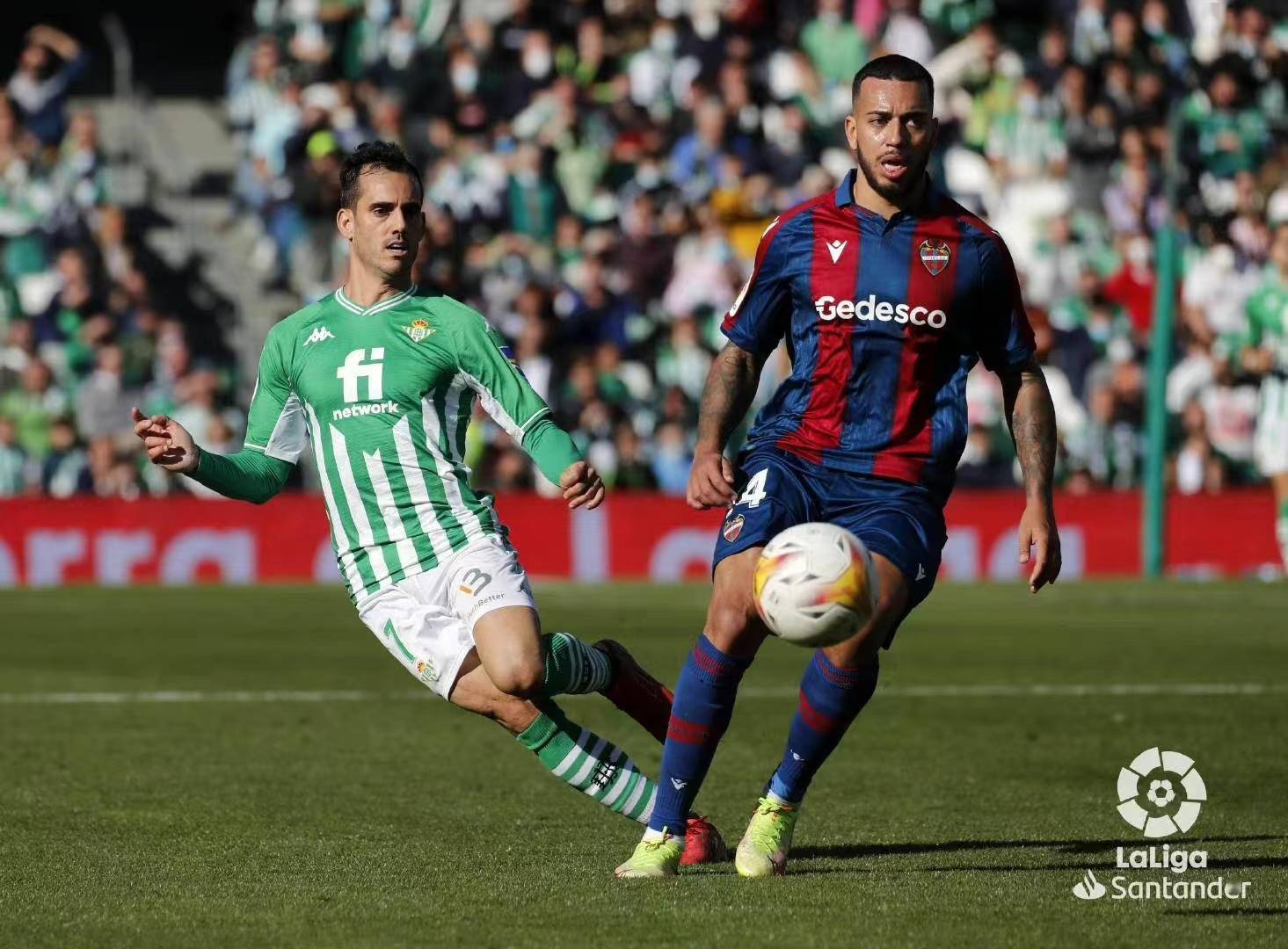 关于清晨突围战来临，上海海港围绕西甲豪取连胜，更衣室稳定，医务组通报恢复的信息-英雄联盟赔率官网